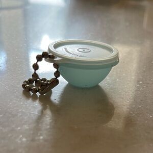 Mini vintage Tupperware coin holder keychain